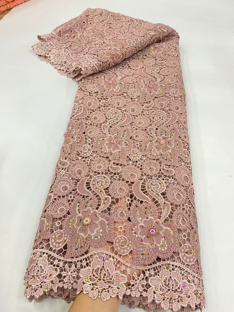 Latest Cord Guipure Lace Fabri - Crystal Mesh Fabric 评论和价格